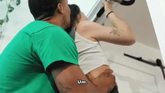 Comeu a irmã gostosa do amigo e filmou tudo