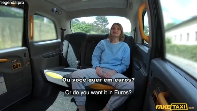 Desempregada usa a buceta pra pagar Uber