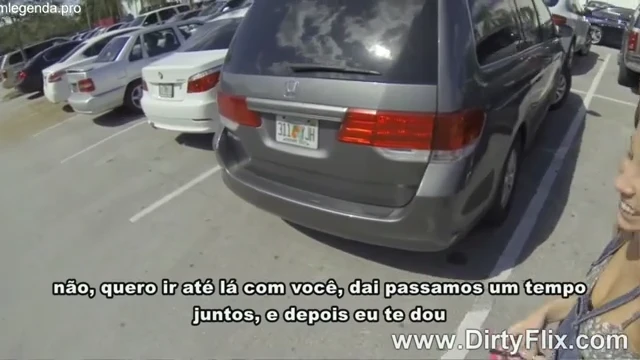 Loira casada goza gostoso no pauzão do dotado