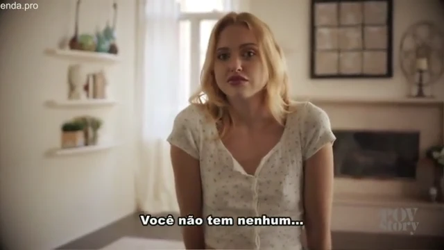 Loirinha louca pra dar a bucetinha rosa