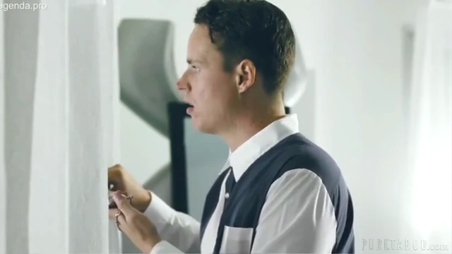 Metendo Devagar na Branquinha Gostosa