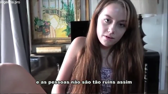 Metendo sem dó na irmã novinha safada