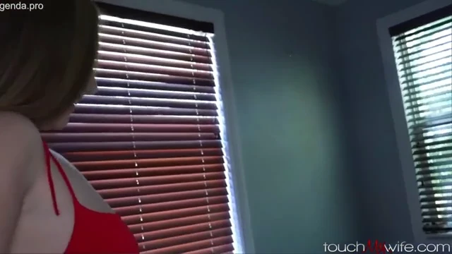 Negão Arregaça o Cuzinho da Mulher Casada com Tudo