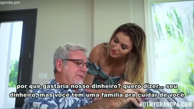 Novinha Safada Dá a Buceta Pro Vovô