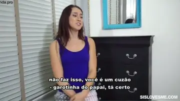 Novinha safada dando a buceta pro irmão mais velho