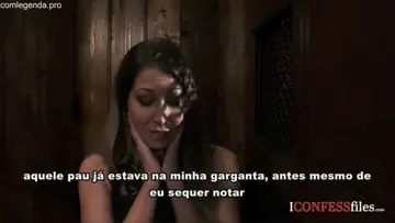 Padre dotado mete na esposa na sacristia