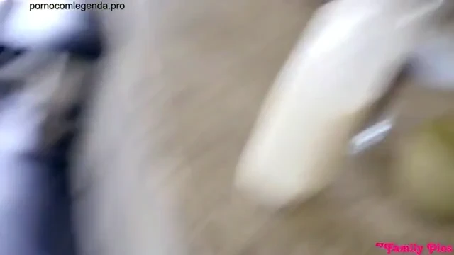 Transando gostoso depois do café da manhã