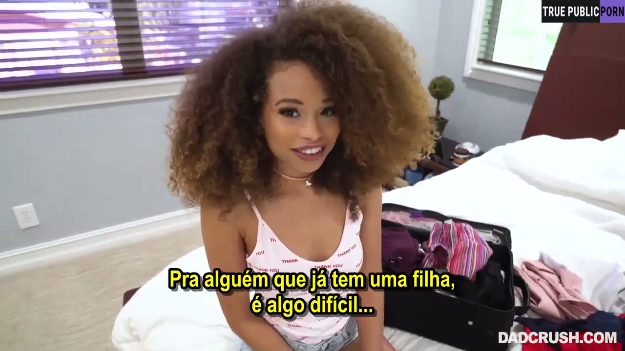 Vídeo Legendado: Enteada Cavalona Enfia gostoso no padrasto